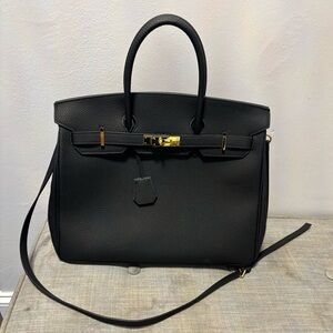 Elegant Black Wekin Handbag 35cm